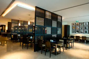 Holiday Inn Express Dubai Airport by IHG - Restaurante