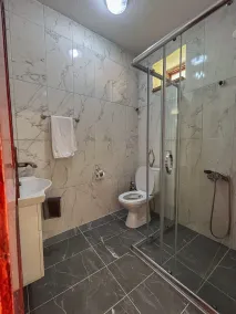 Ozgur Family House - Bathroom