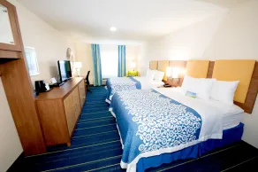 Arya Inn & Suites - Chambre
