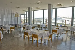 Hotel IN - Restaurant