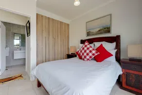 The Jade, Somerset West - Rum