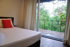 The Backwaters Lodge - Utsikt fra rommet
