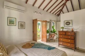 Sanctuary by RÊVE Escapes - Premium 3 BHK Villa Near Morjim Beach - Room