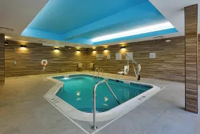 Fairfield Inn & Suites by Marriott Abingdon - Piscine