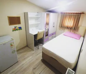 Only Females - Bakirkoy Ladies Hostel - Room