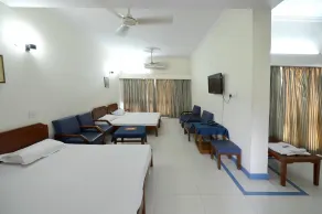 Neelkhanthi tourist resort - Habitación