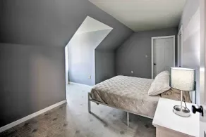 Peaceful Bird in Hand Home w/ Farmland Views! - Innvendig