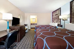 Super 8 by Wyndham Lakeland - Chambre