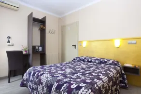 Hostal Barcelona - Chambre