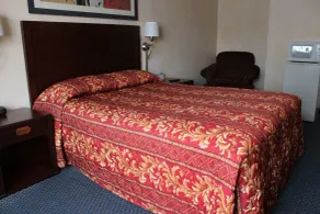 Ocean Gateway Inn - Room