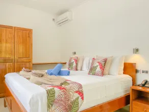 Palm Holiday Apartments - Chambre