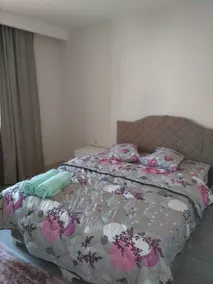 Lara Suit - Quarto