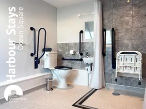 Harbour Stays at Ocean Square - Bathroom