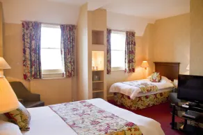 Duke Of Cornwall Hotel - Habitación