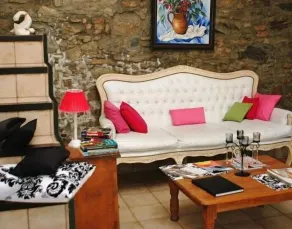 Hotel La Mision - Lobby sitting area