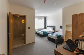New Garden Airport Hotel & Restaurant - Habitación