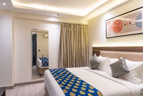 Regenta Inn Gurugram Sec-47 City Center - Room