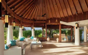 NH Maldives Kuda Rah Resort - Recepción