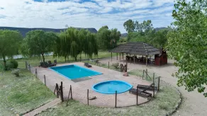 Cabañas "Las Escondidas" - Pool