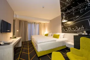 Science Hotel - Room