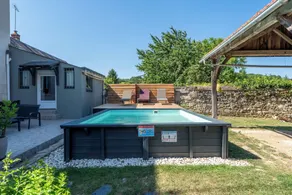 A 2 pas d AZAY - Pool