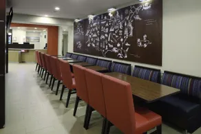 TownePlace Suites by MarriottDetroit Canton - Restaurant