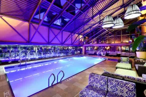 Amway Grand Plaza, Curio Collection by Hilton - Piscine