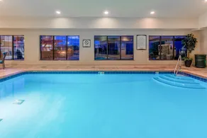 Staybridge Suites Davenport by IHG - Piscine