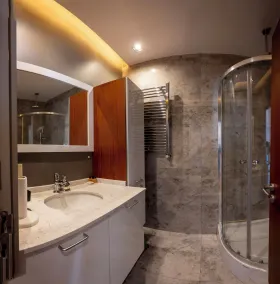 Flex Pera - Bathroom