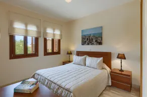 Aphrodite Hills Rentals - Apartments - Habitación