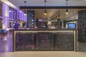 MOXY Milan Malpensa Airport - Réception