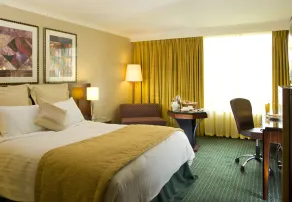 Crowne Plaza Liverpool - John Lennon Airport by IHG - Room
