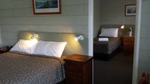 Daylesford Motor Inn Vic Pty Ltd - Room