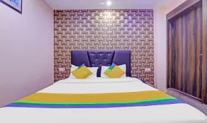 Itsy Hotels Royal Galaxy - 3 km From Sangam - Chambre