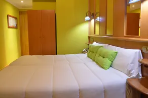 Hotel Aro'S - Zimmer