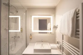 Hôtel Quorum Saint-Cloud (France) - Chambre