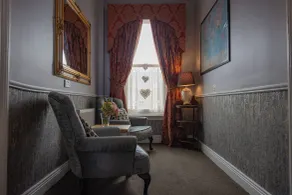 Egans House - Lobby sitting area