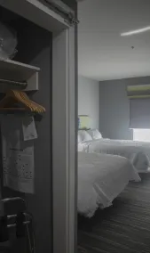 Hampton Inn & Suites Portland West - Habitación