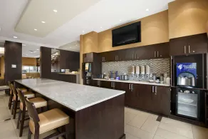 Days Inn & Suites by Wyndham Winnipeg Airport Manitoba - Restaurant