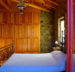 Stonehouses Lemnos - Room
