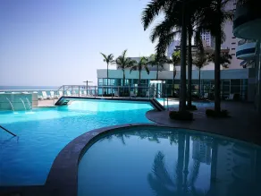Palmetto Penthouse Deluxe Beautiful view and sunset floor 39 - Pool