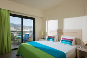 Kristalli Hotel Apartments - Utsikt fra rommet