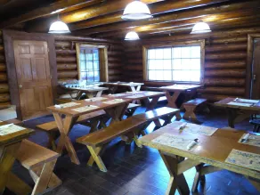Gwin's Lodge & Roadhouse - Restaurant