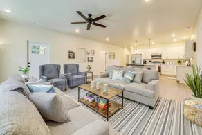 Family-friendly Florence Home: 3 Mi to the Coast! - Interiör