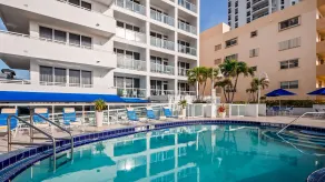 Best Western Atlantic Beach Resort - Piscine