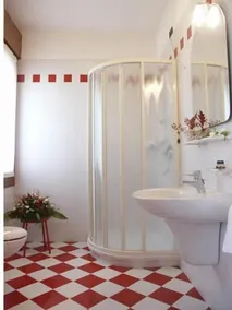 Damodoro Hotel - Badezimmer