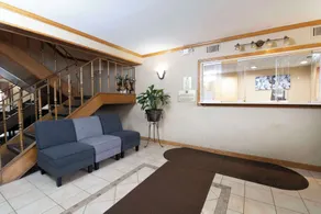 Knights Inn South Amboy - Coin salon dans le hall
