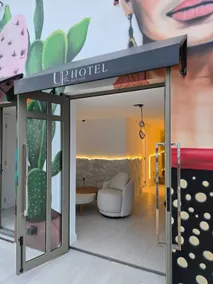 Up Hotel Boutique - Reception