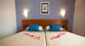 Hotel Zlatni Lav - Zimmer