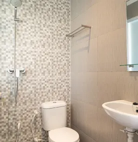 RedDoorz near Seasons City Mall - Salle de bain